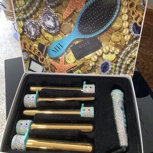 NIB Dolphin Wand curling iron with Swarovski crystals mermaid blue boxed beauty